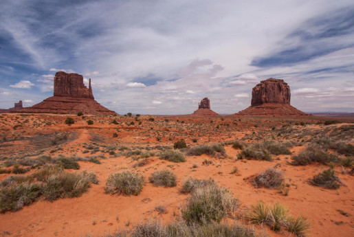 monument valley - west mitten butte, east mitten butte, merrick butte